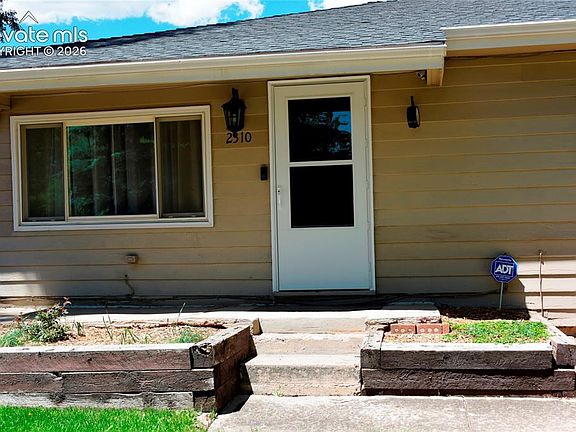 3rd image of 2310 Cooper Ave
