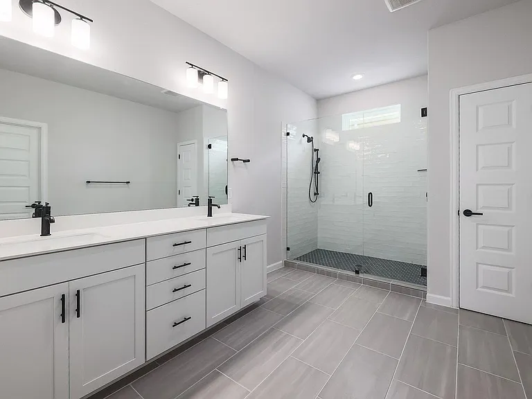 Primary bath