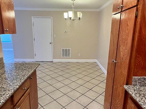 3rd image of 268 E Trident Dr
