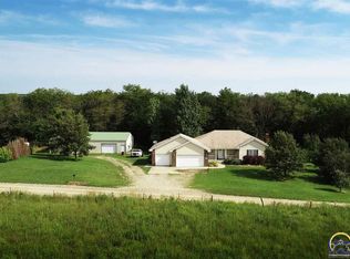5380 W 165th St, Burlingame, KS 66413