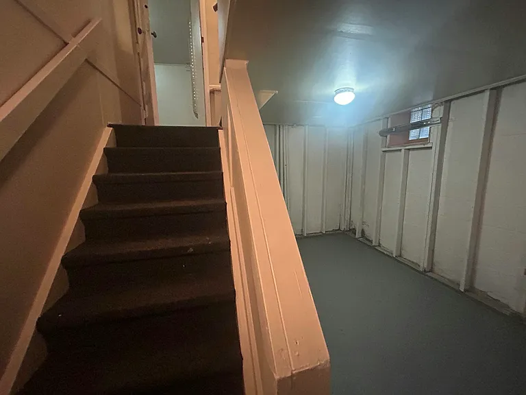 5290 University Pl — Photo 23