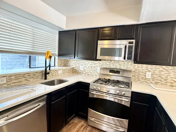 122 S Nome St, Aurora, CO 80012