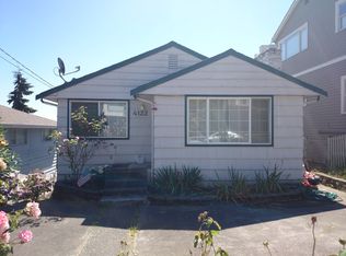 4122 32nd Ave SW, Seattle, WA 98126