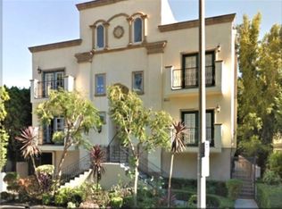 11048 La Maida St, North Hollywood, CA 91601