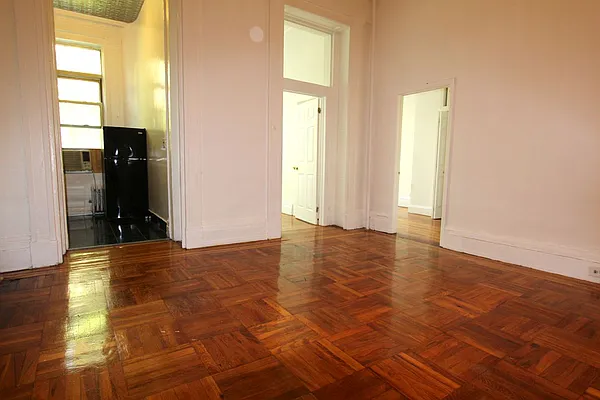 Rented by New York is Home | media 7