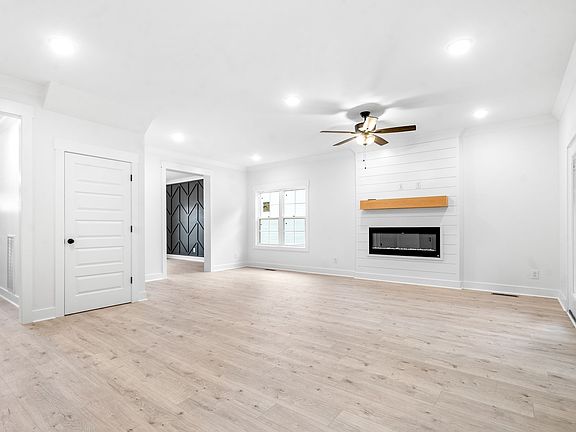 5th image of 177 Sherlock Dr Lot 322
