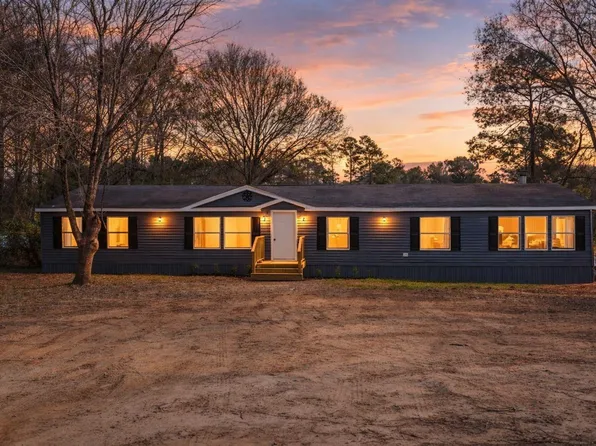 11759 W Hollyhill Dr, Plantersville, TX 77363