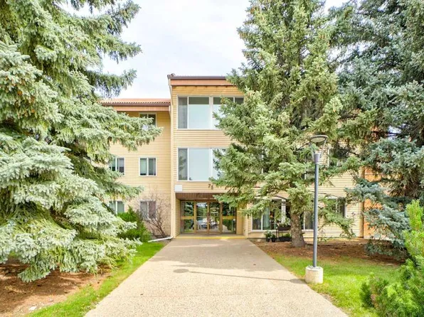 75 NW Temple Blvd W #209, Lethbridge, AB T1K 5M2