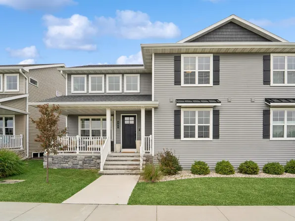 307 Red Cedar Pkwy, Kimberly, WI 54136