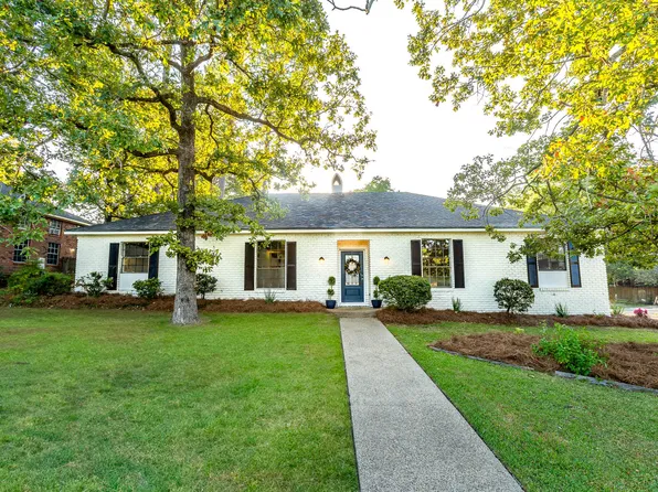 816 Sioux Ln, Hattiesburg, MS 39402