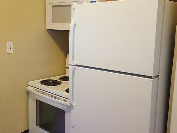 4th image of 605 23rd St