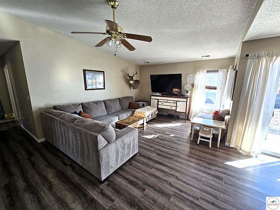 4th image of 1178 SE 170th Rd