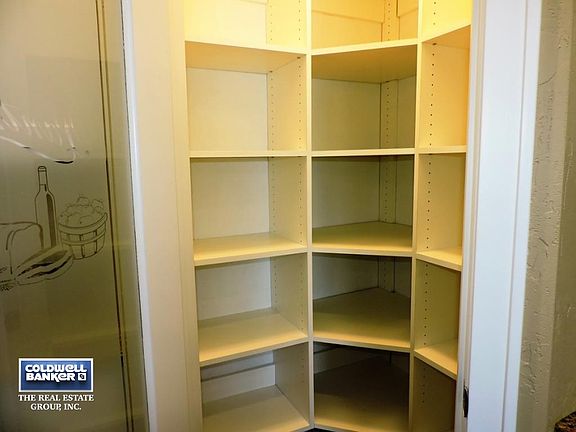 Walk in kitchen pantry!