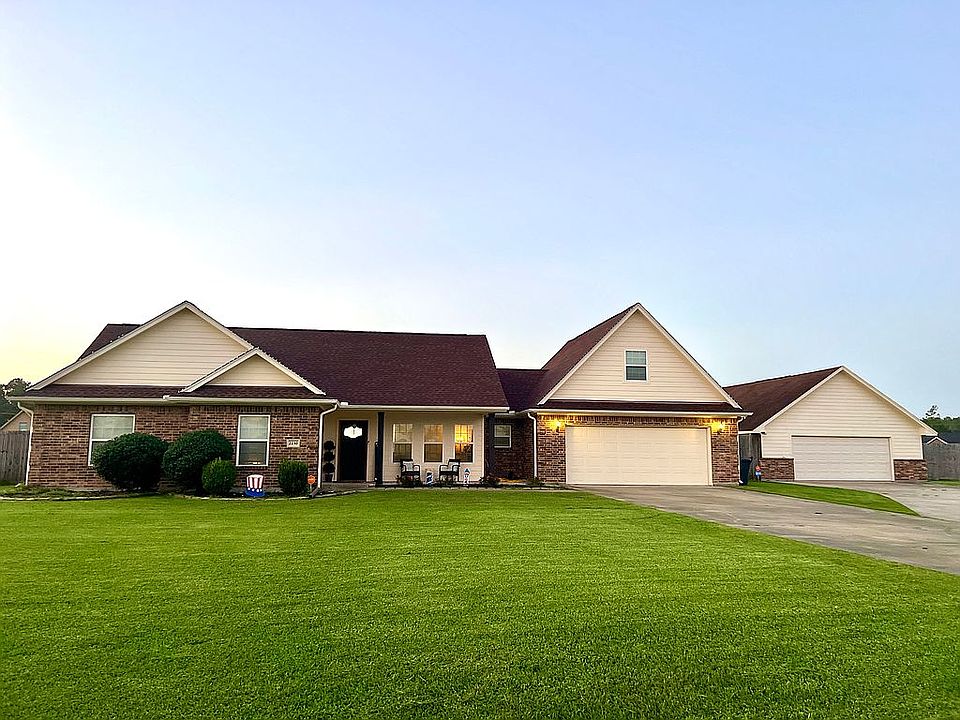 1st image of 2230 Honey Bear Dr