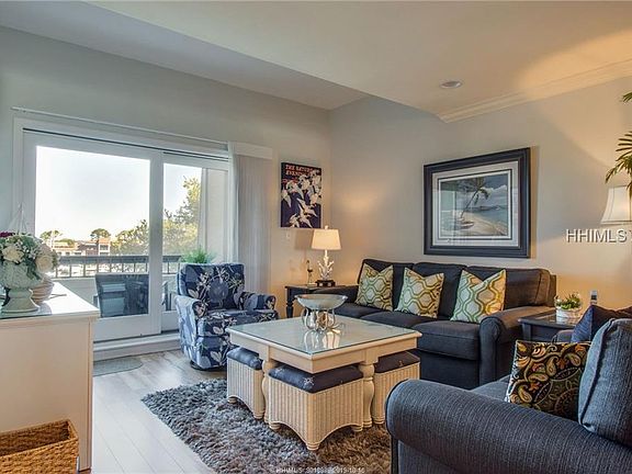 3rd image of 18 Lighthouse Ln APT 1042