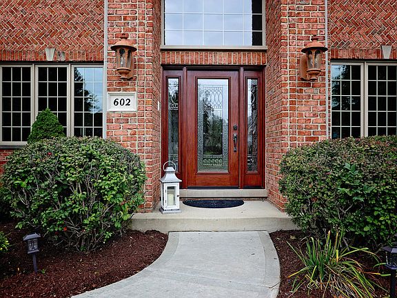 5th image of 602 Philip Dr