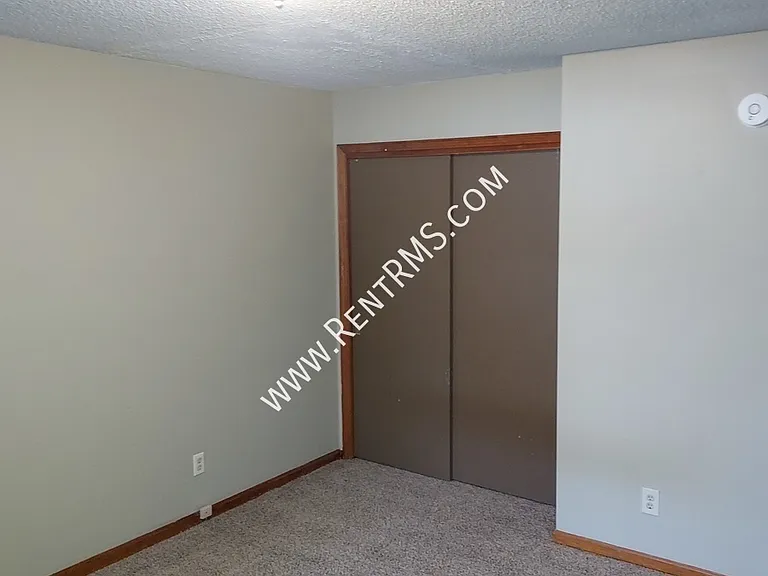 5733 SW 20th St — Photo 19
