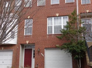 2574 James Madison Cir, Herndon, VA 20171
