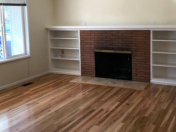 3rd image of 1843 NW Garryanna St
