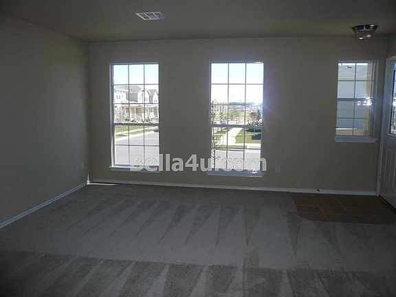 2nd image of 17812 Glacier Bay St