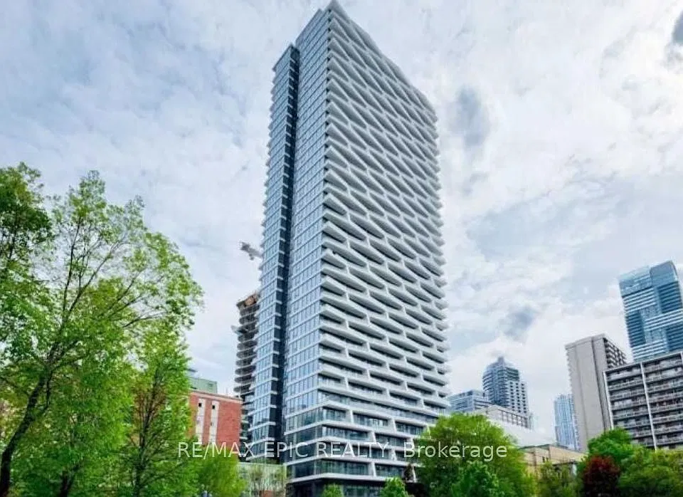 85 Wood St #811