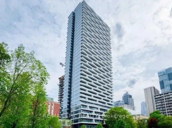 85 Wood St, Toronto, ON