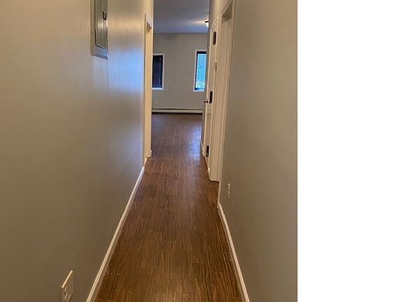 4th image of 3935 Secor Ave #1