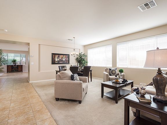 3rd image of 2211 W Via Caballo Blanco