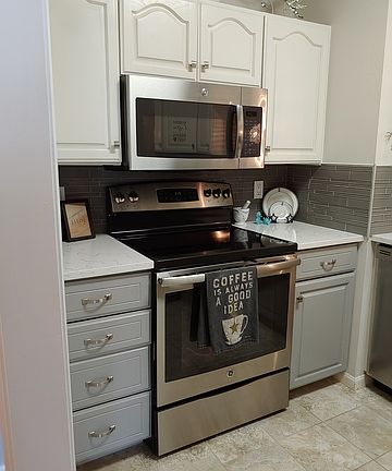 3rd image of 1 Towers Park Ln APT 2210