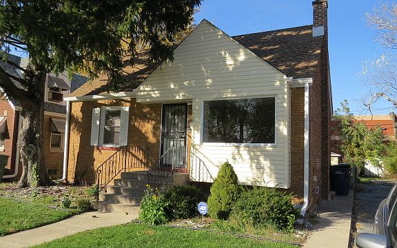 2nd image of 2712 W 96th St