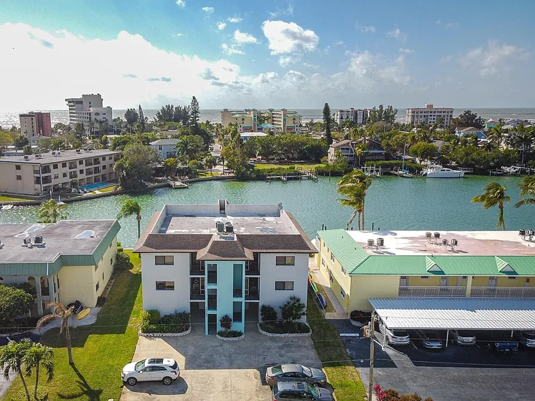 12080 Capri Cir S #101 — Photo 1