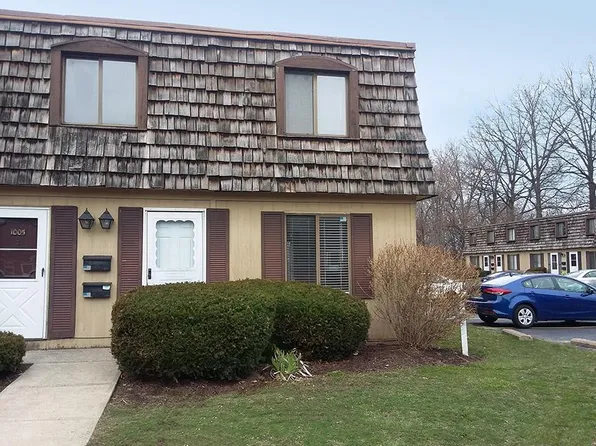 1651 Mentor Ave APT 102, Painesville, OH 44077