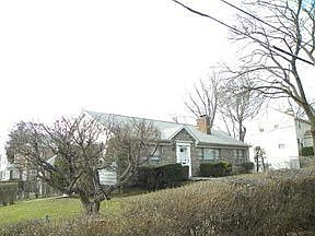 1st image of 161 Westminster Dr