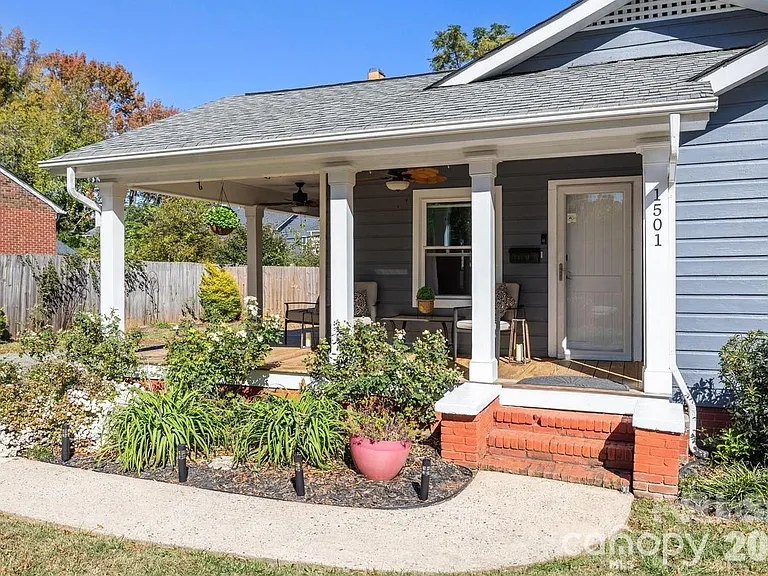 1501 Herrin Ave — Photo 18