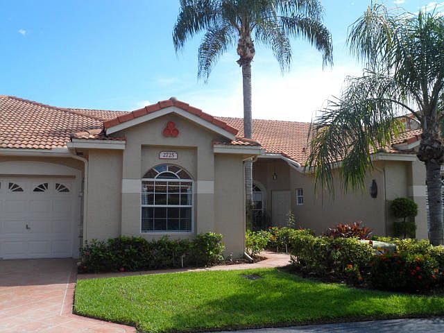 1st image of 2725 Castle Creek Ln