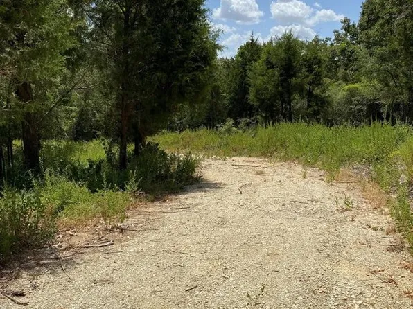 65 Ranch Rd, Normangee, TX 77871