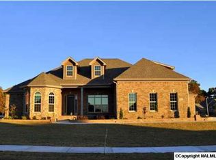 102 Hawks Crest Dr, Madison, AL 35757