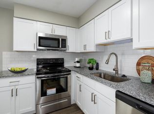 12077 Natural Bridge Rd APT C, Bridgeton, MO 63044