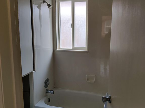 2nd image of 351 E Garfield Ave
