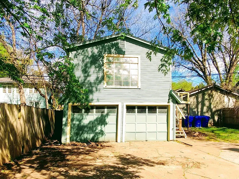 415 1/2 Chautauqua Ave — Photo 9