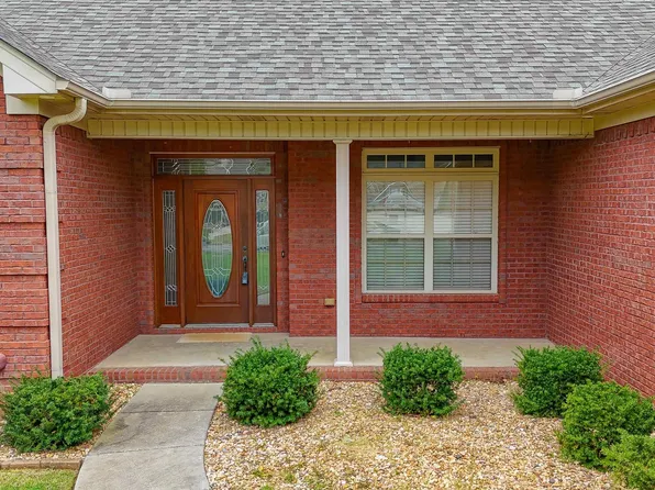 46 Emory Dr SW, Decatur, AL 35603