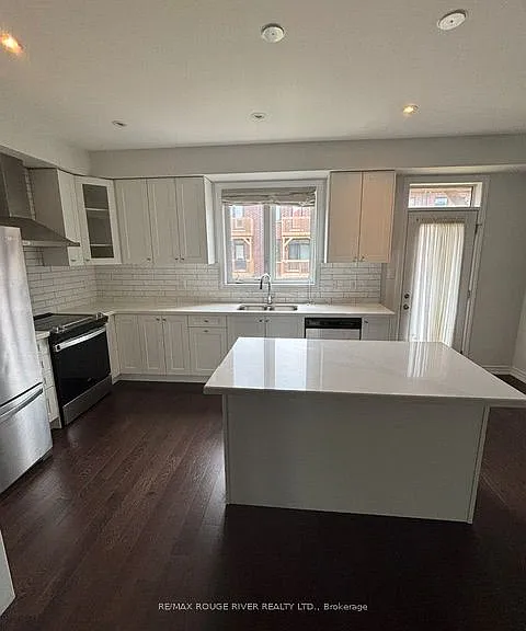 31 Douet Ln — Photo 2