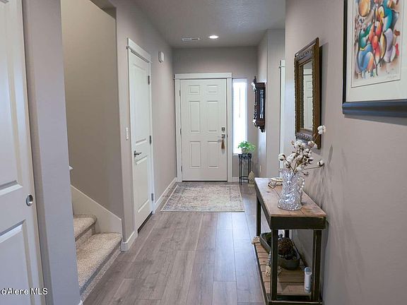 2nd image of 16152 N Hadley Loop