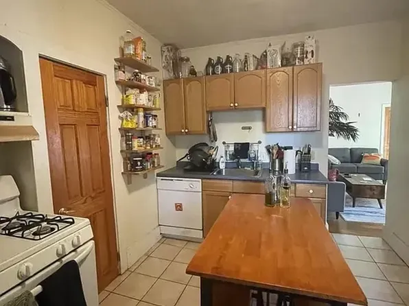 185 Beacon St, Somerville, MA