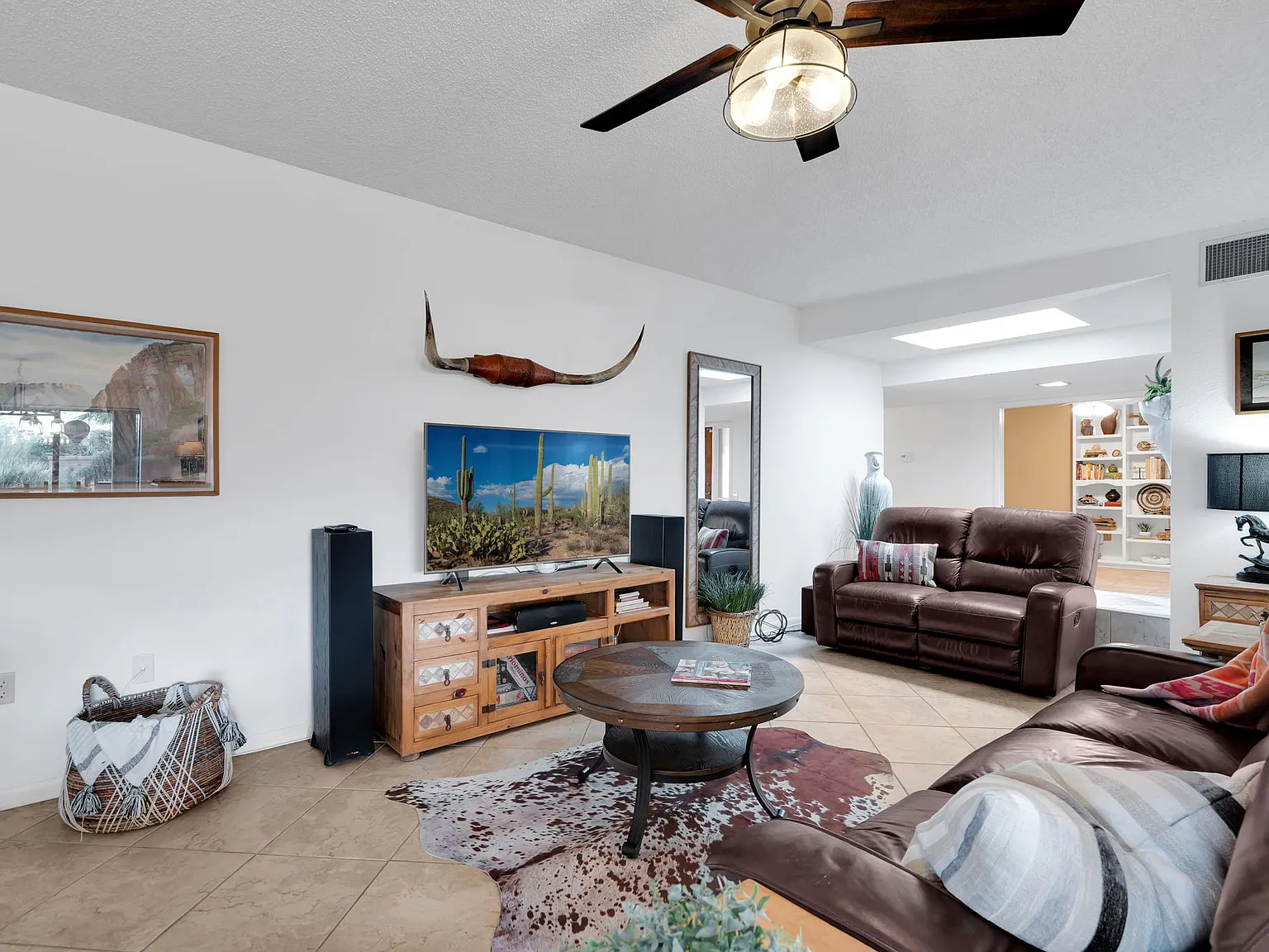 2 bed, 2050 sqft, $3,450 — Photo 4