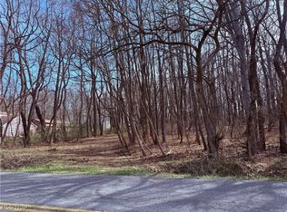 John Thomas Rd, Ravenna, OH 44266