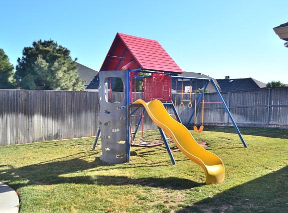 3rd image of 22 La Promesa Cir