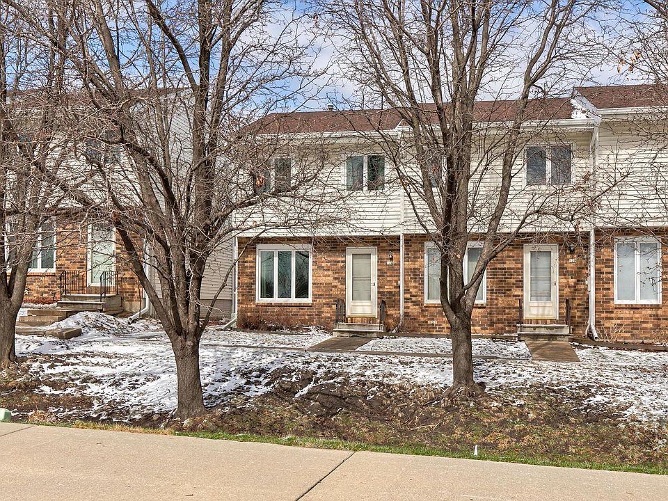 1st image of 124 Holiday Cir #6