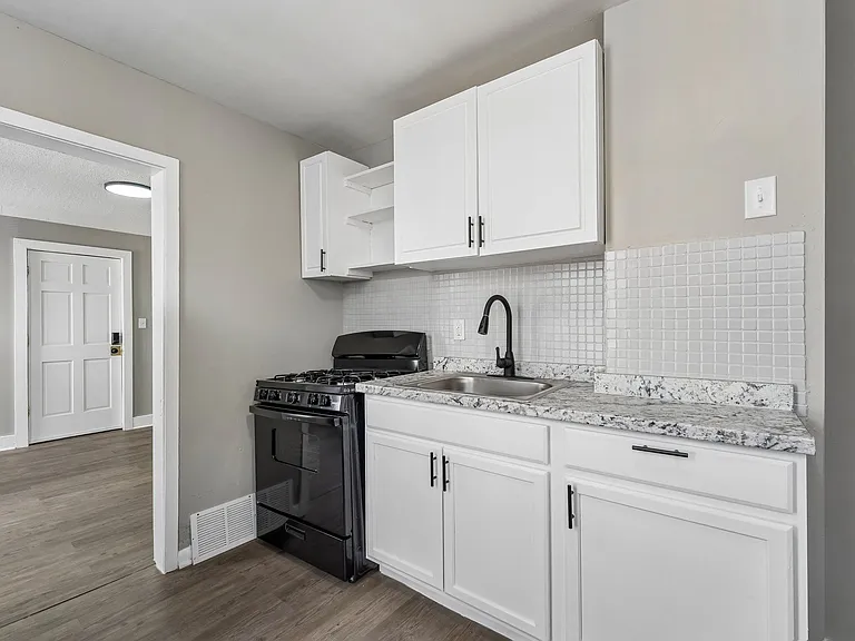 3814 S 24th St #2 — Photo 9