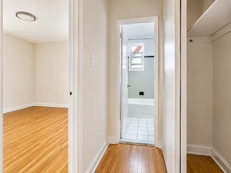 367 Avenue S #503 — Photo 7